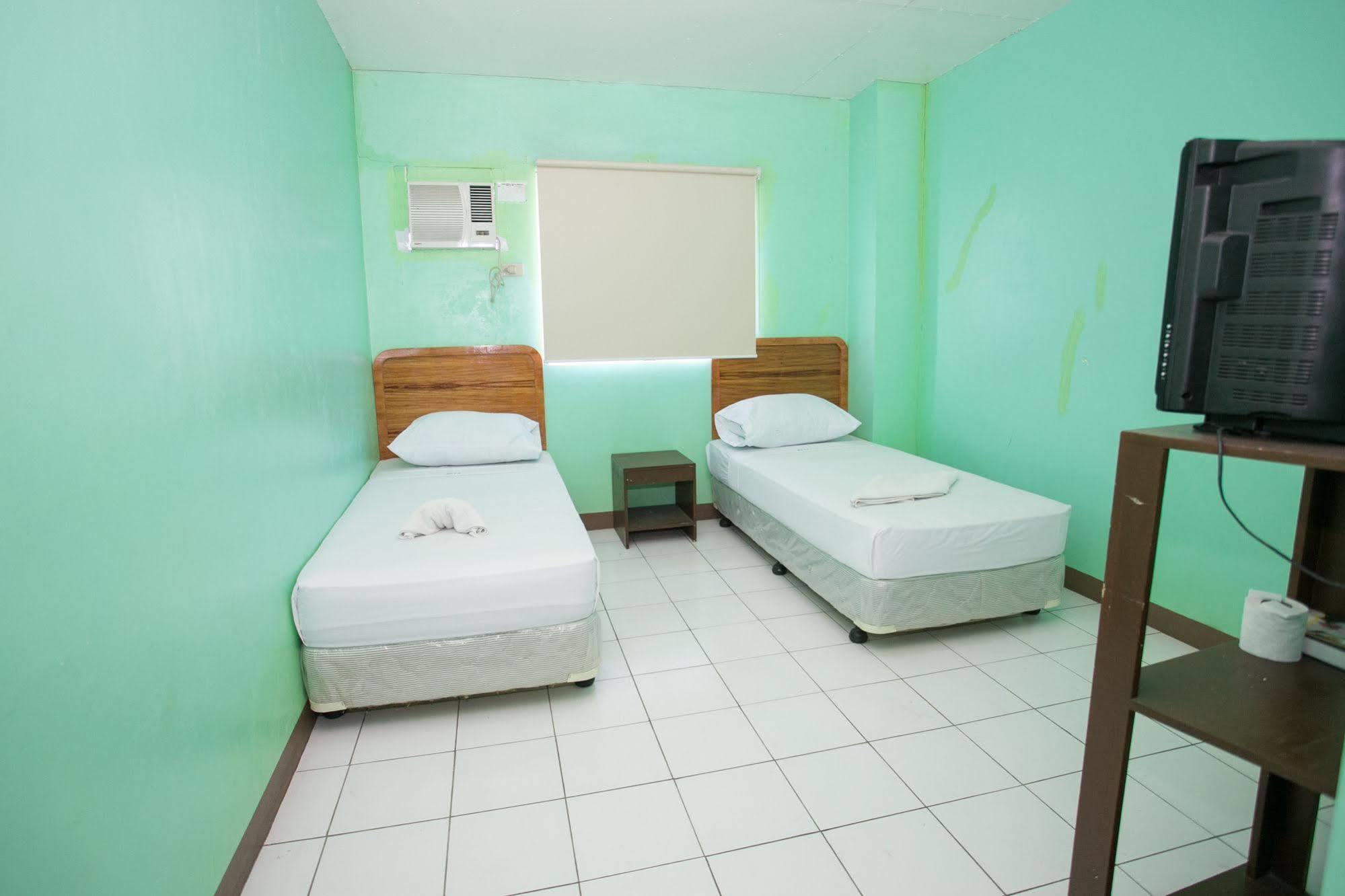 Gv Hotel - Dipolog Eksteriør billede